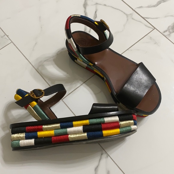 Tory Burch sandals - Picture 1 of 4